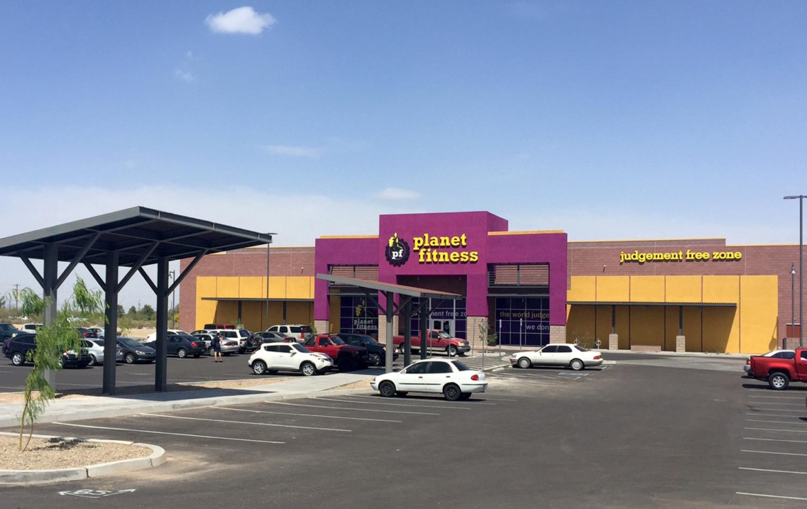 Tucson Planet Fitness property front
